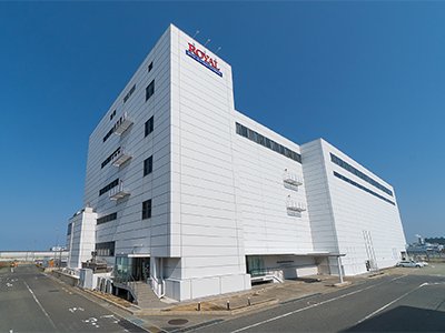 ロイヤルインフライトケイタリング株式会社に商号変更